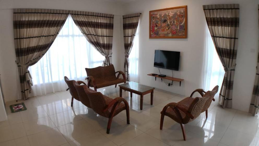 Homestay Cameron Highlands Golden Hill 5Br Semi D Golden Hills Night Market No Bbq Brinchang Exterior foto